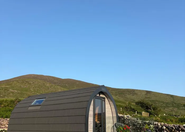 Luxury Pod - Hidden Hills Farm Waterville